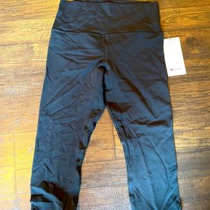 Brand new with tags Lululemon Align HR Crop 21”